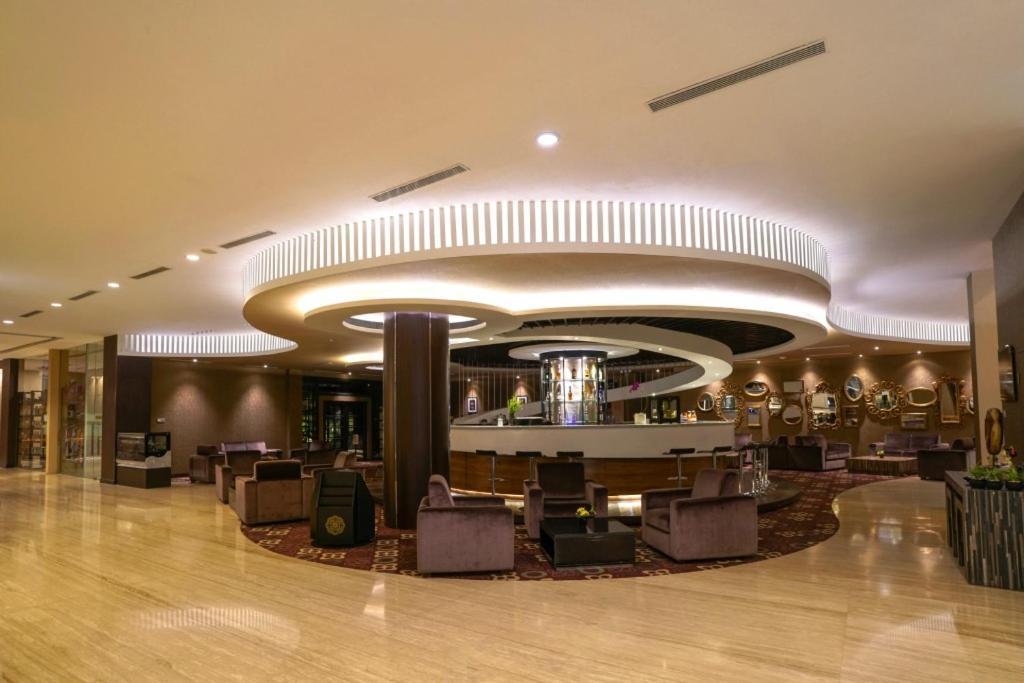 普禾加多加沃传统酒店 外观 照片